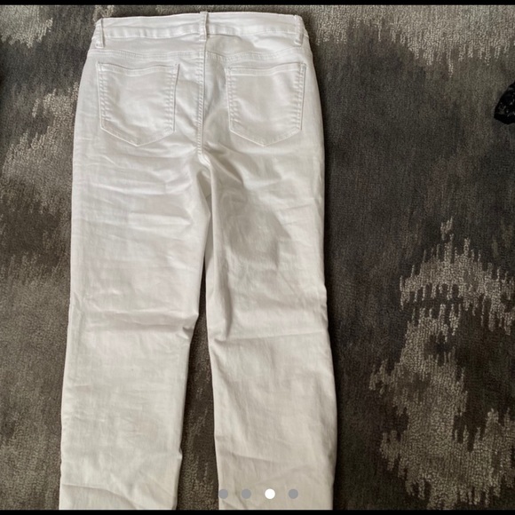 White bootcut pants - Picture 2 of 3